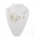 Pearl & Wire Flower Necklace